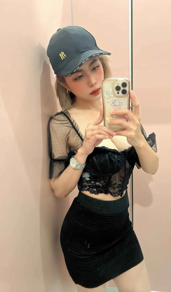 Apinya13