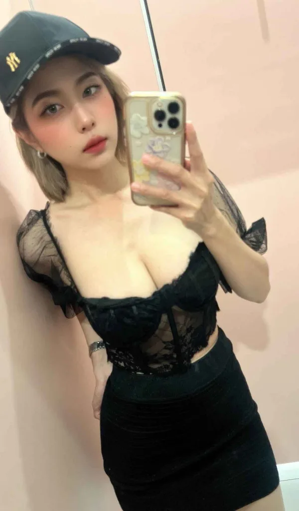 Apinya16
